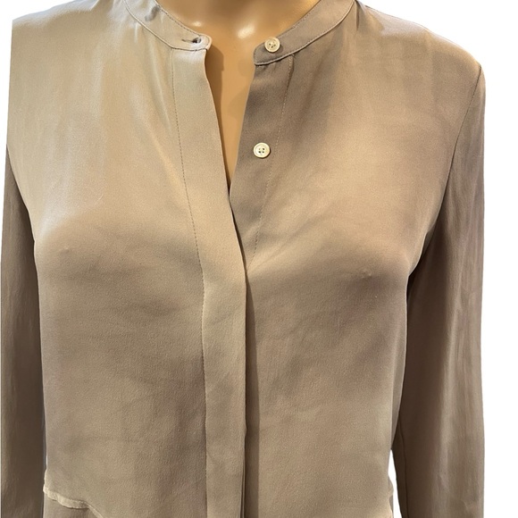 Beautiful ombre silk tunic from Wilfred ( Aritzia) - Picture 5 of 9